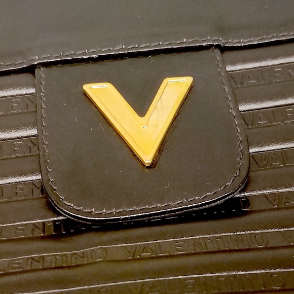 Rare "New/Unused" Vintage MARIO VALENTINO V Logo Clutch Leather Black 1786N - Picture 9 of 10